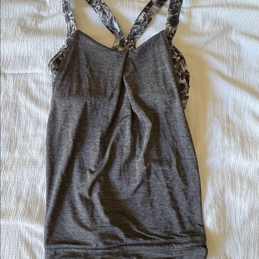 Lulu lemon tank